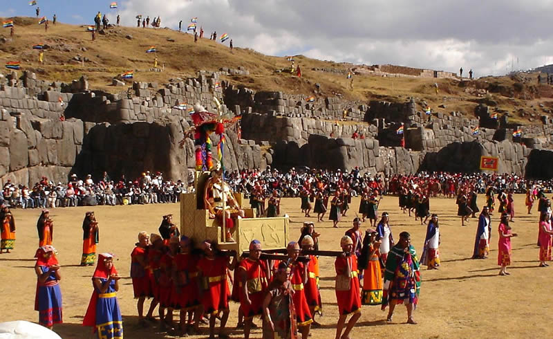 Inti Raymi - Das farbenfrohe Festival der Inka-Kultur