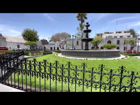 Plaza de armas en Cayma - Arequipa || 4k