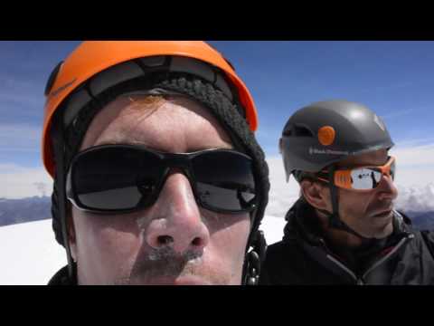 Cumbre del Nevado Allincapac, Cordillera Carabaya, Puno, Peru