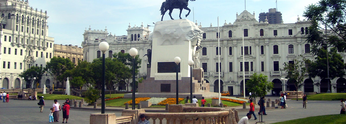 Plaza San Martin Peru