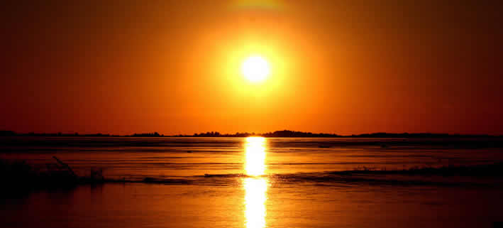 Sonnenuntergang am Amazonas