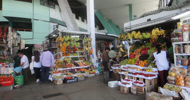 Das bunte Treiben auf Limas Marktplätzen