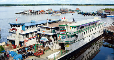 Hafen Iquitos Peru