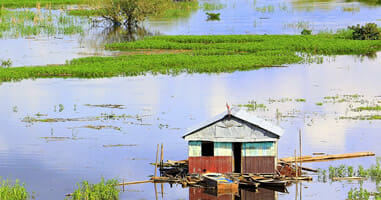 Iquitos Schwimmende Häuser auf dem Amazonas