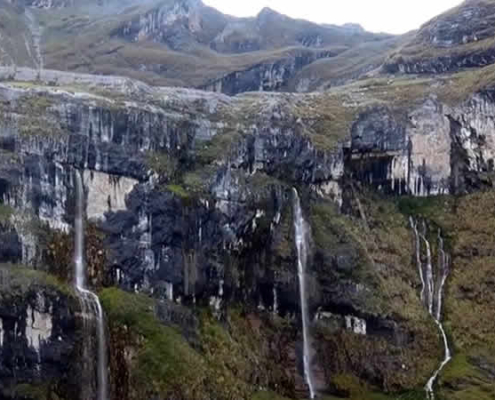 Die Vier Wasserfälle von Umaturco - Naturwunder in Apurímac