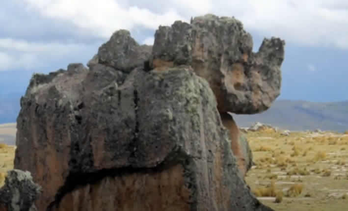 Der Bosque de Piedras de Huaraca: Ein magisches Naturwunder in den Anden Perus