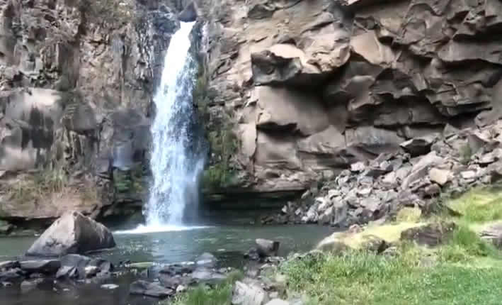 Abenteuer zur Catarata de Qorimaqma – Die mystischen Wasserfälle von Ayacucho