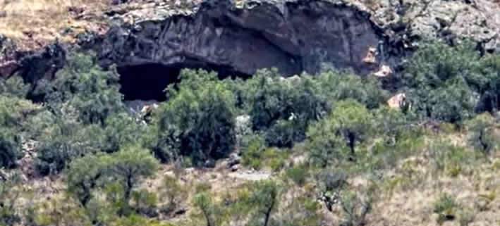 Die Cuevas de Pikimachay: Ein Fenster zur Urgeschichte Perus