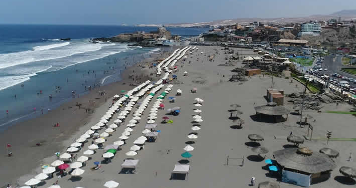 Mollendo: playas de ensueño y experiencias naturales en la costa de Arequipa