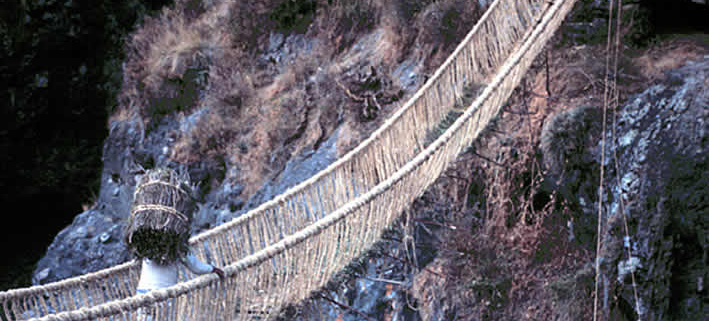 Q’eswachaka – Die letzte Inka-Hängebrücke in Peru