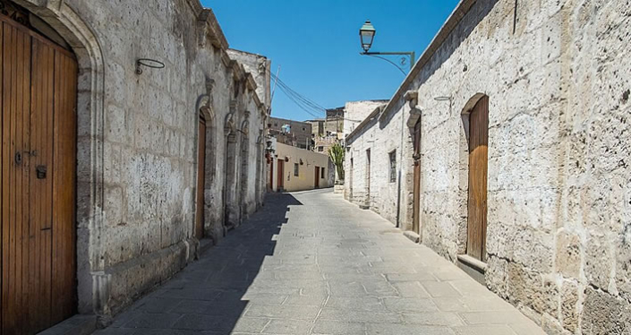 Barrio de San Lázaro: Eine Reise in Arequipas Ursprünge und koloniäres Erbe