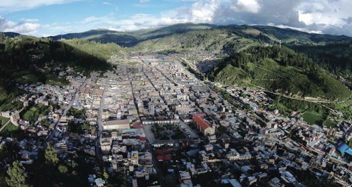 Andahuaylas: Land der Abendröte in den peruanischen Anden