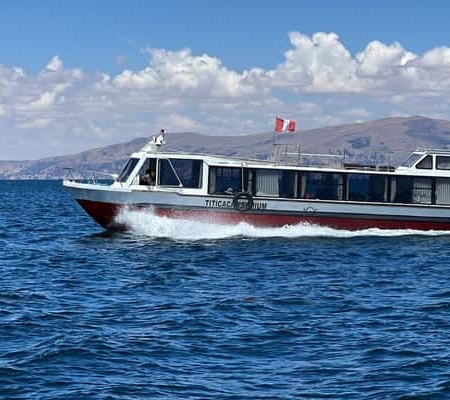 Puno: Titicacasee – Uros & Taquile mit Speedboot