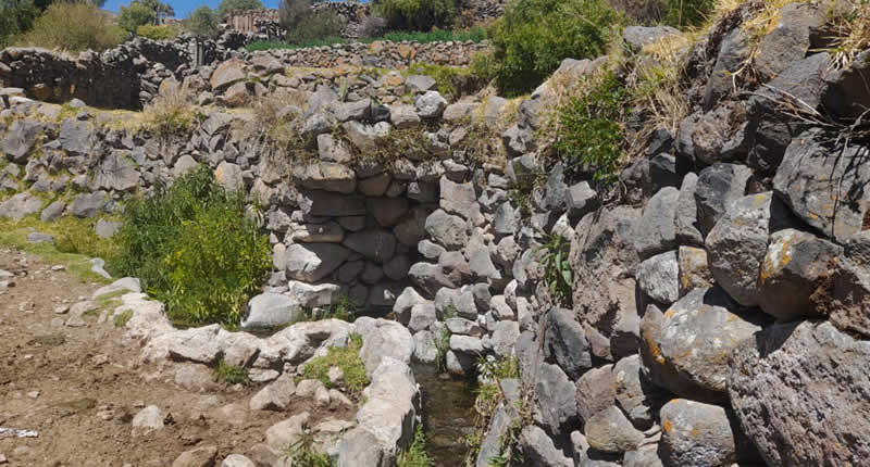 Acueducto Subterráneo de Puquioqta – Obra maestra hidráulica en Andamarca (Ayacucho)