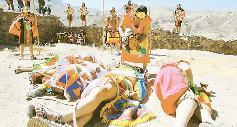 Escenificación de la Muerte del Inca Huáscar – Teatro ritual histórico en Andamarca