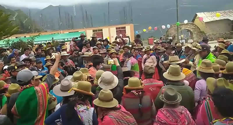 Carnaval de Pampamarca – Eine Woche Andenrhythmen, Rituale & Tracht 