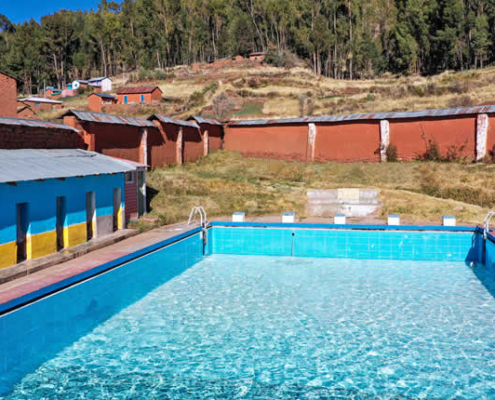 Aguas Termales de Putina Cucho – Natürliches Thermalbad bei Moho Aguas Termales de Putina Cucho – Natürliches Thermalbad bei Moho