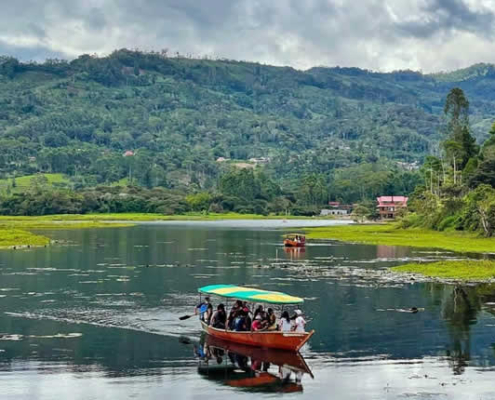 Humedal Laguna El Oconal – das grüne Herz von Villa Rica Humedal Laguna El Oconal – das grüne Herz von Villa Rica