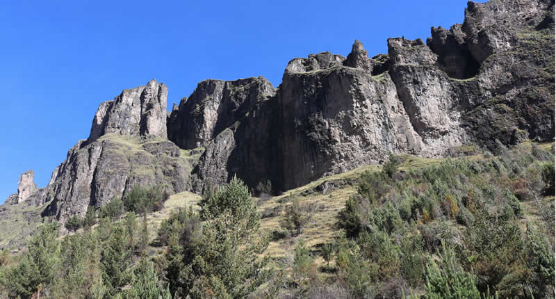 Cañón de Viunchuco bei Ayapata – Sandstein-Schlucht zwischen Hochland und Selva