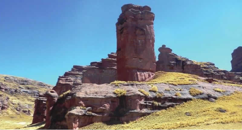 Cañón de Tinajani – Roter Steincanyon und Kulturlandschaft bei Ayaviri