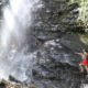 Cascada Botijani – Regenwald-Wasserfall bei San Juan de Oro