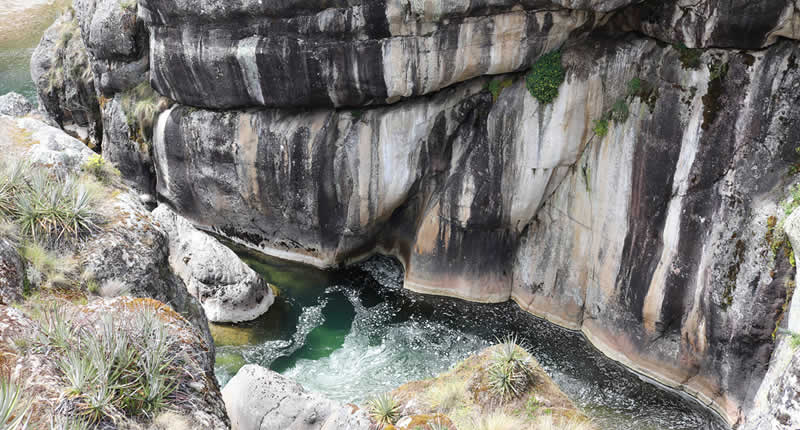 Wasserfall im Hochland von Ituata