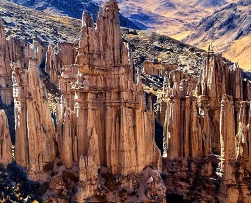 Formación Rocosa de Pacunasa – Die gotische Steinstadt der Cordillera de Carabaya