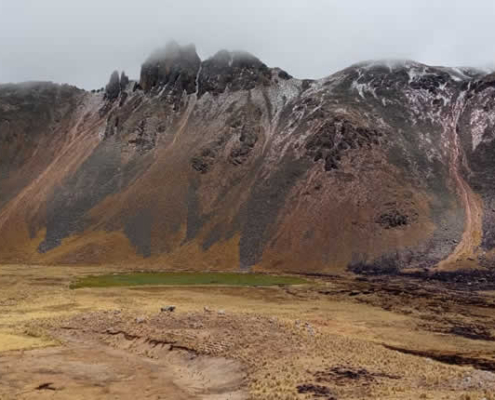 Laguna de Huara Huarani – Mythischer Bergsee am Apu Khapia