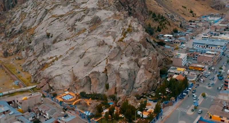 Mirador Natural de Sirpiqaqa cerca de San Antonio de Putina