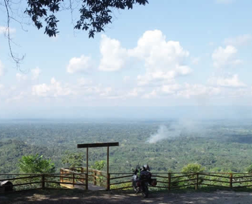 Mirador Turístico San Matías – Fenster zum amazonischen Tiefland Mirador Turístico San Matías – Fenster zum amazonischen Tiefland