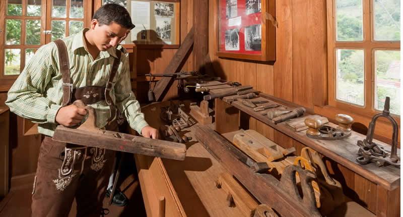 Colección y áreas de exposición