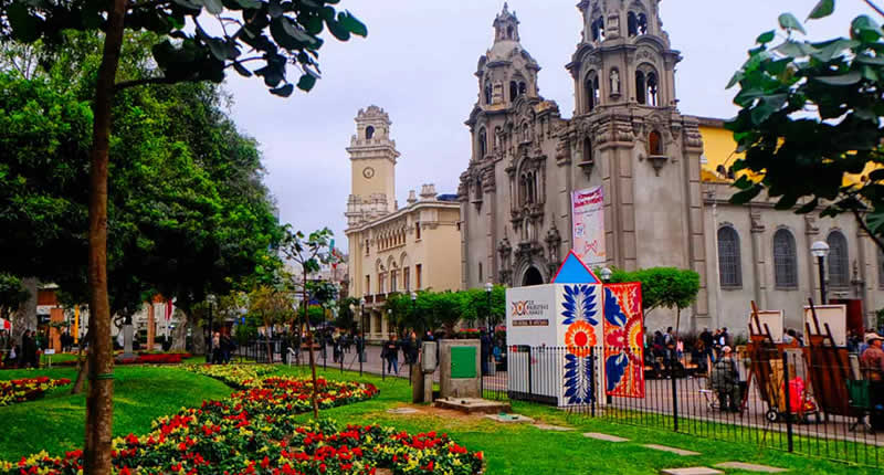 Parque Central de Miraflores