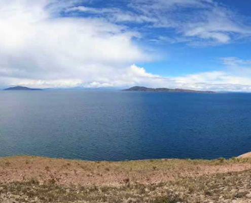 Península de Chucuito: comunidades aimaras y panoramas andinos en el lago Titicaca Península de Chucuito: comunidades aimaras y panoramas andinos en el lago Titicaca