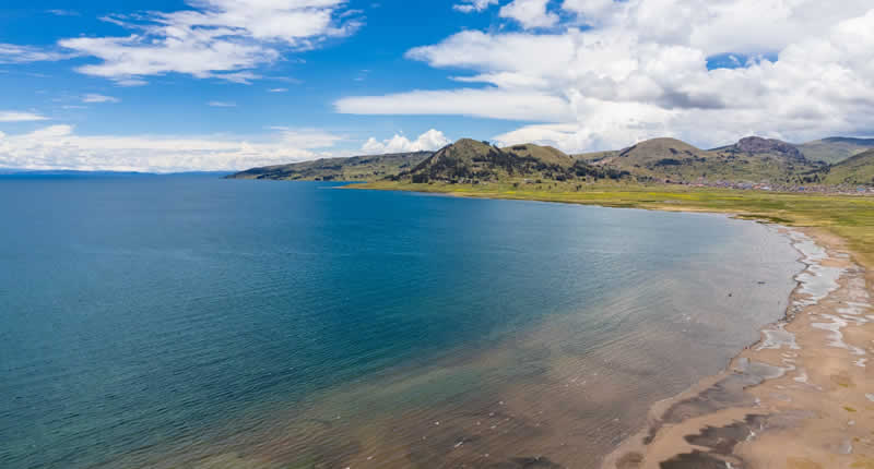 Playa Ecoturística de Moyapampa am Titicacasee nahe der Stadt Juli