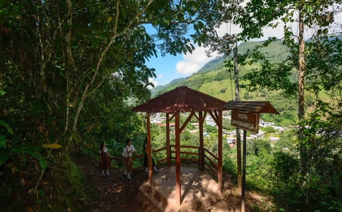 El sendero Emperador Guillermo I en Pozuzo