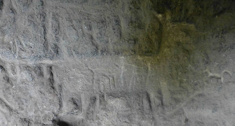 Pinturas rupestres prehistóricas a 4.500 metros de altura en Corani