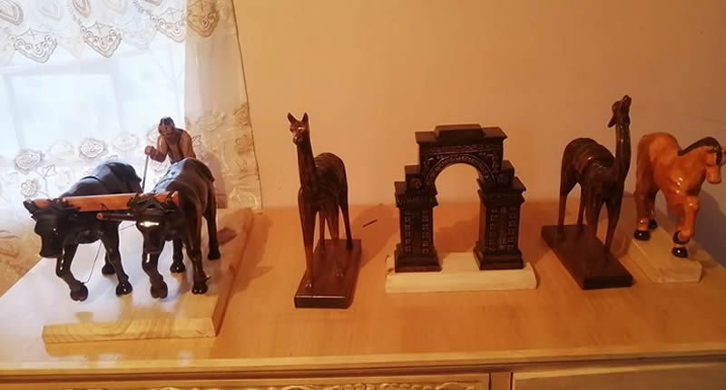 Holzschnitzereien