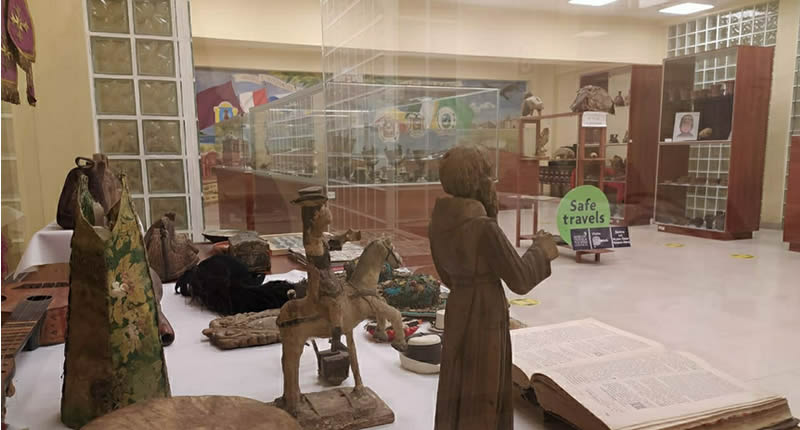 Museo en Juli, exposición con huellas de unos 10.000 años de historia de la humanidad