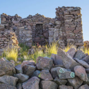 Fortaleza de Pucará cerca de Juli: ciudadela lupaqa sobre el Altiplano