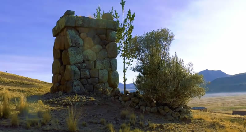 Nekropole von Malkoamaya bei Pomata