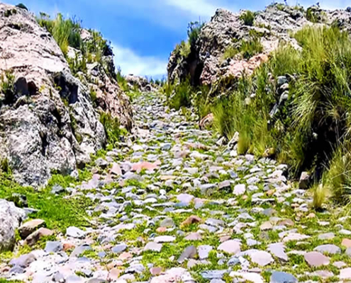 Qhapaq Ñan entre Pomata y Challapampa