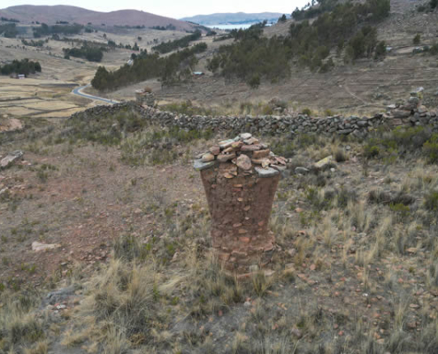 Archäologische Stätte Cotañi bei Vilquechico: Chullpas im Aymara-Altiplano