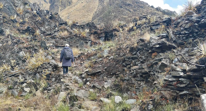 Ascenso hacia Marka Marka II