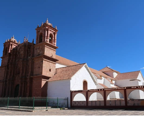 Templo San Jerónimo en Asillo – joya barroca en el Altiplano de Puno