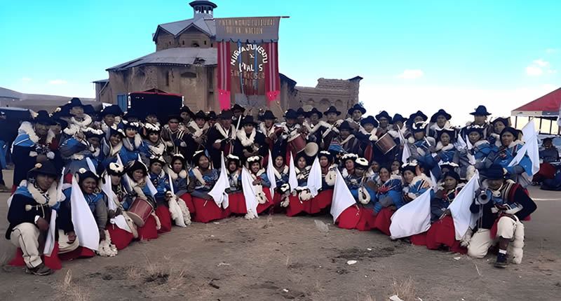 Celebración religiosa en honor al Señor de la Exaltación